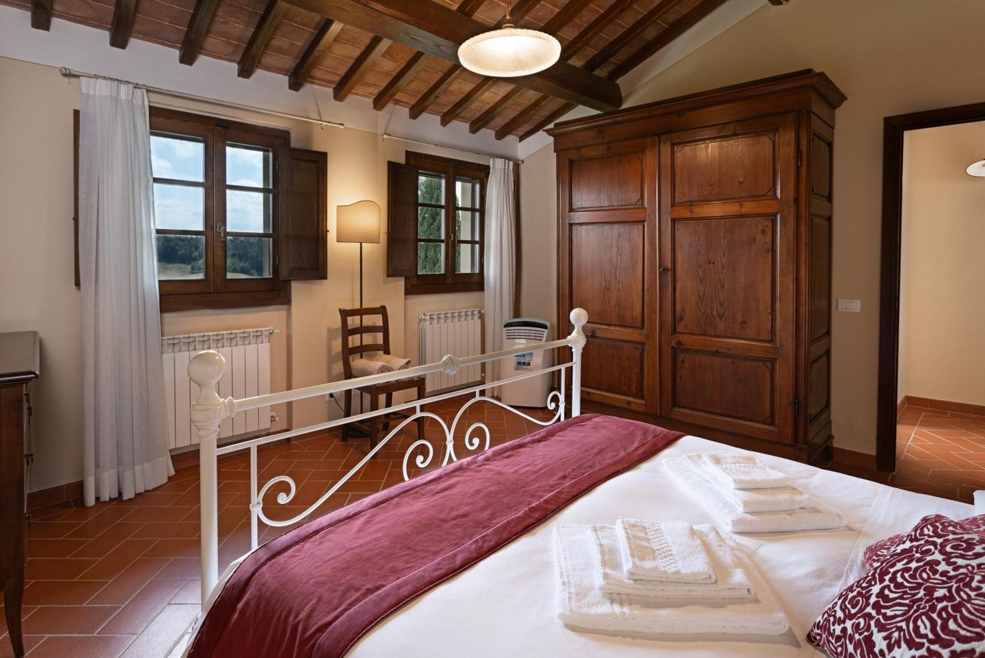Agriturismo Castello Di Montauto Сан-Джиминьяно Экстерьер фото
