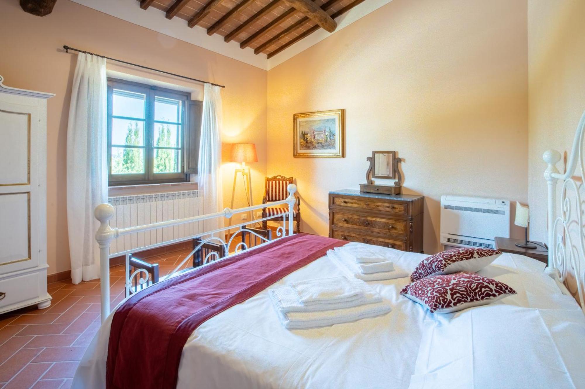 Agriturismo Castello Di Montauto Сан-Джиминьяно Экстерьер фото